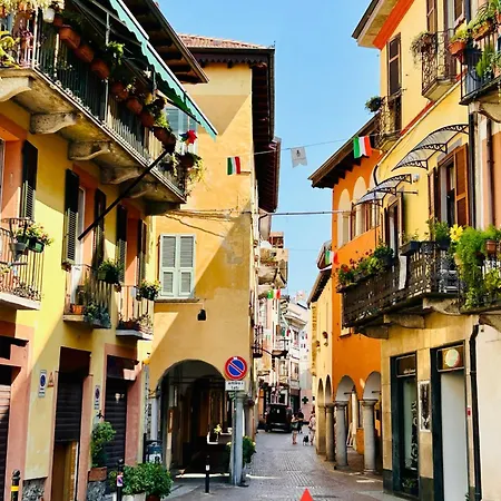 Daire Historicomegna Omegna