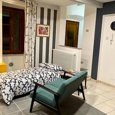 Historicomegna Apartment